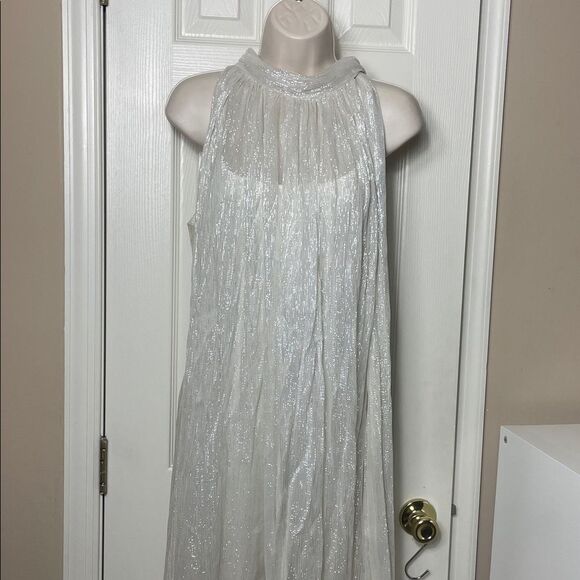 HALSTON Dulcie Metallic Chiffon Gown NWT - Picture 7 of 10